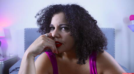 Bubble Busty Dames offers a free photo gallery with teenage girl xxx gallery 260490