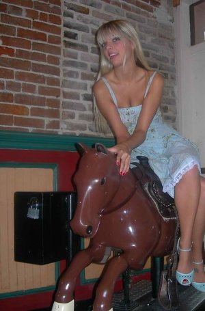 Jana Rocks invite you to explore free pics featuring Jana Rocks unveiling nice form